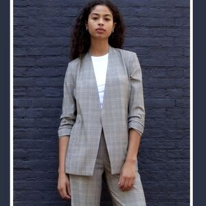 ARITZIA Babaton Gray Plaid Power Blazer 00
